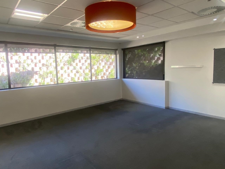 To Let commercial Property for Rent in Mowbray Western Cape